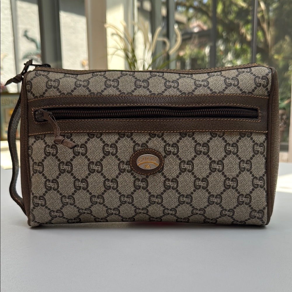 Authentic Gucci Plus Vintage Monogram Clutch